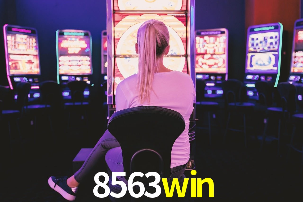 Bonus Features 8563win
